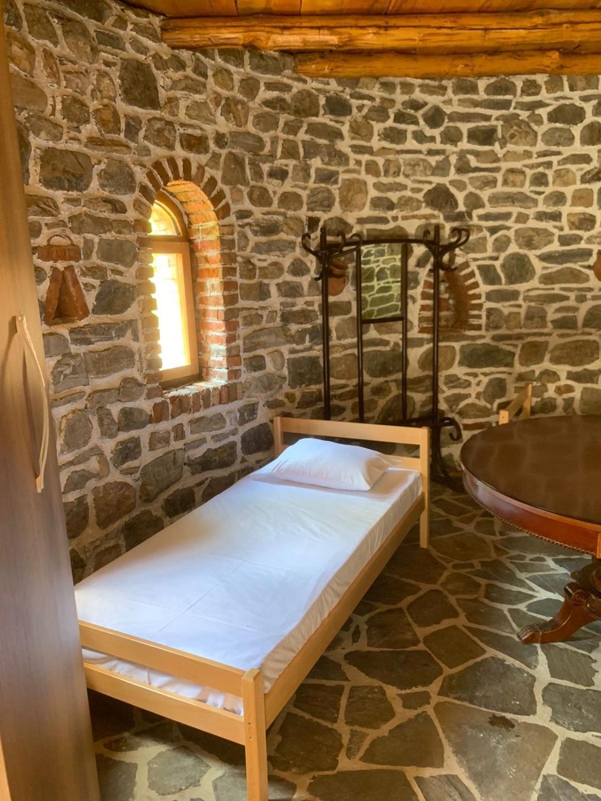 Dibra Park Agrotourism Hotell Peshkopi Eksteriør bilde