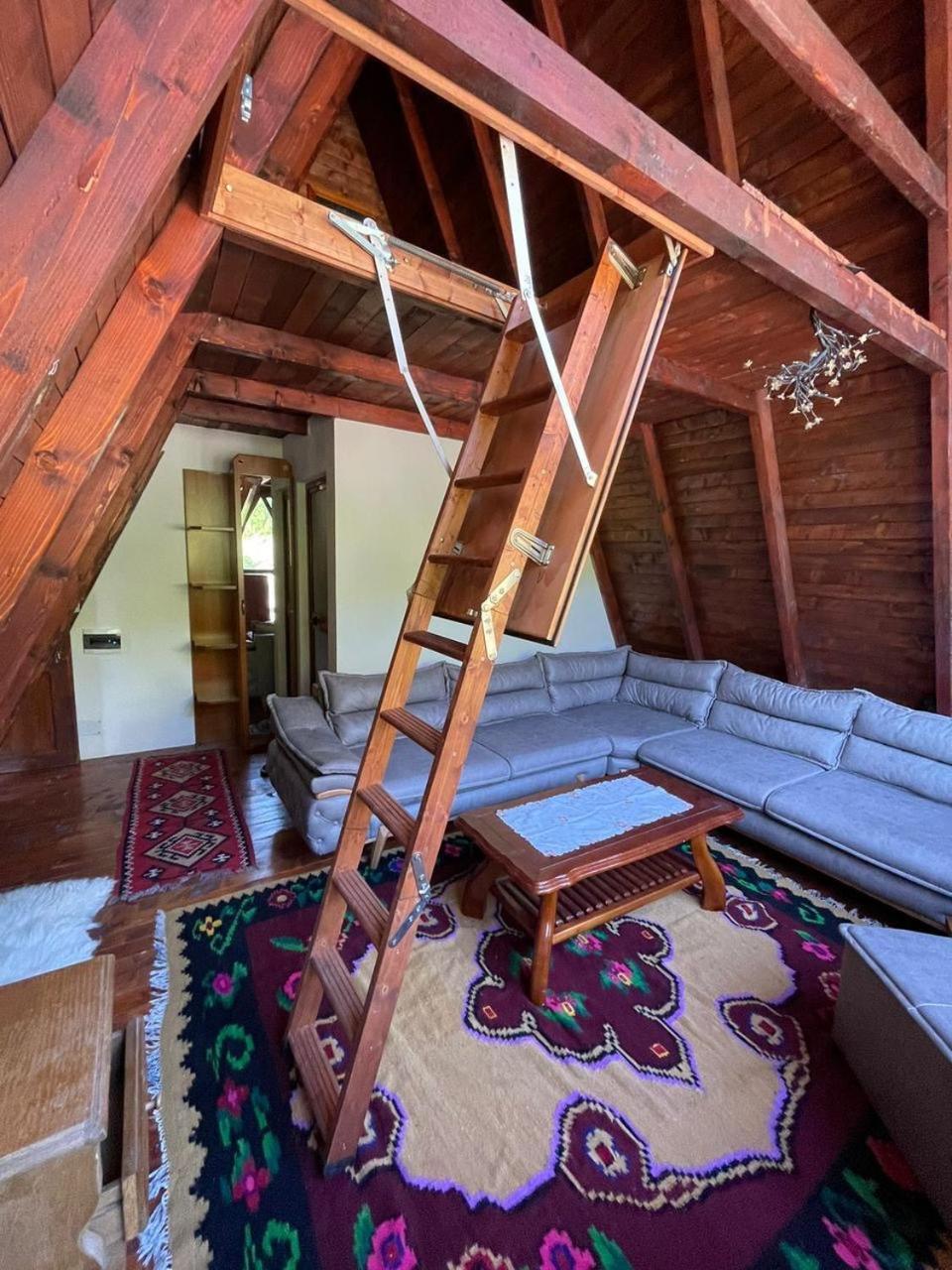 Dibra Park Agrotourism Hotell Peshkopi Eksteriør bilde