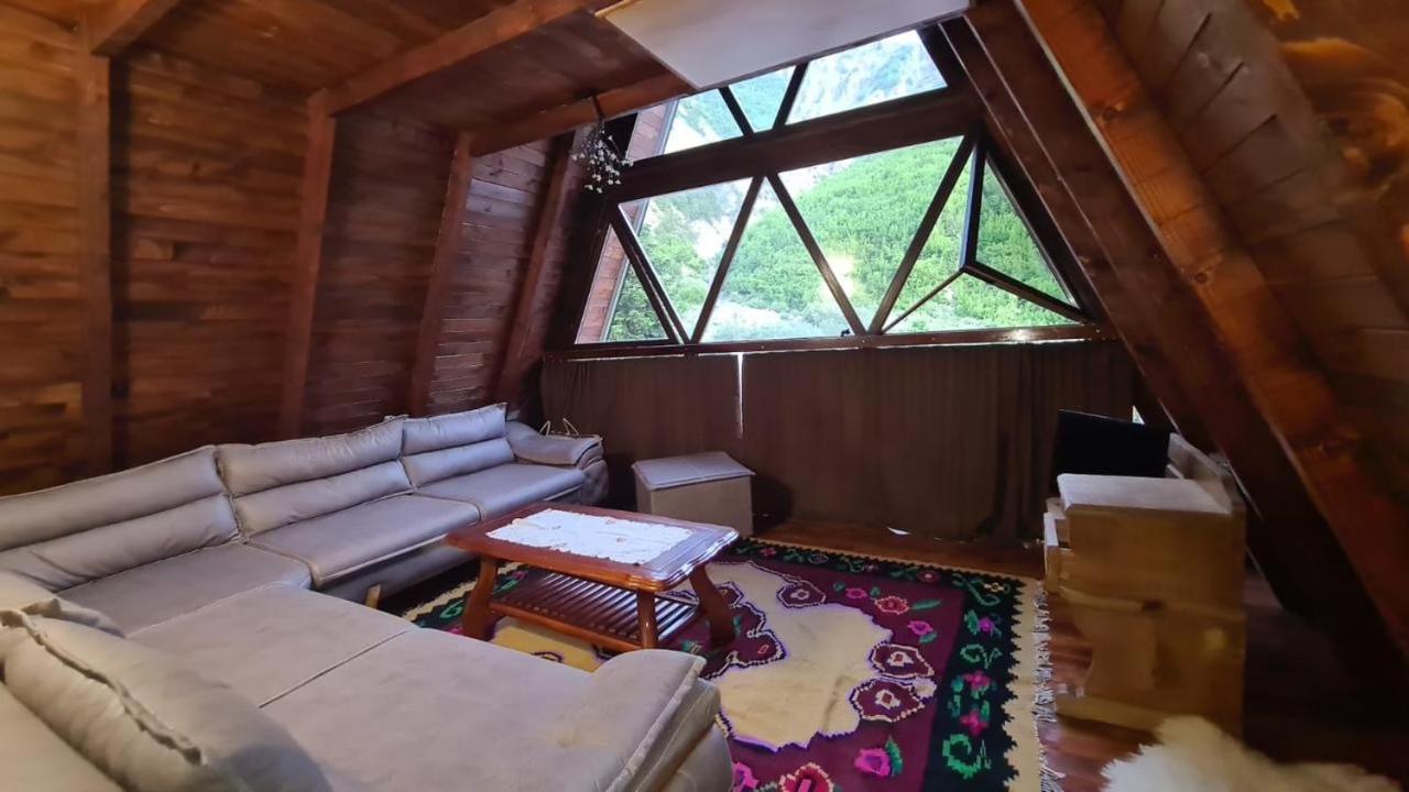 Dibra Park Agrotourism Hotell Peshkopi Eksteriør bilde