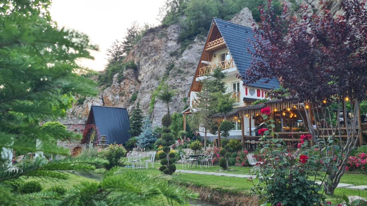 Dibra Park Agrotourism Hotell Peshkopi Eksteriør bilde